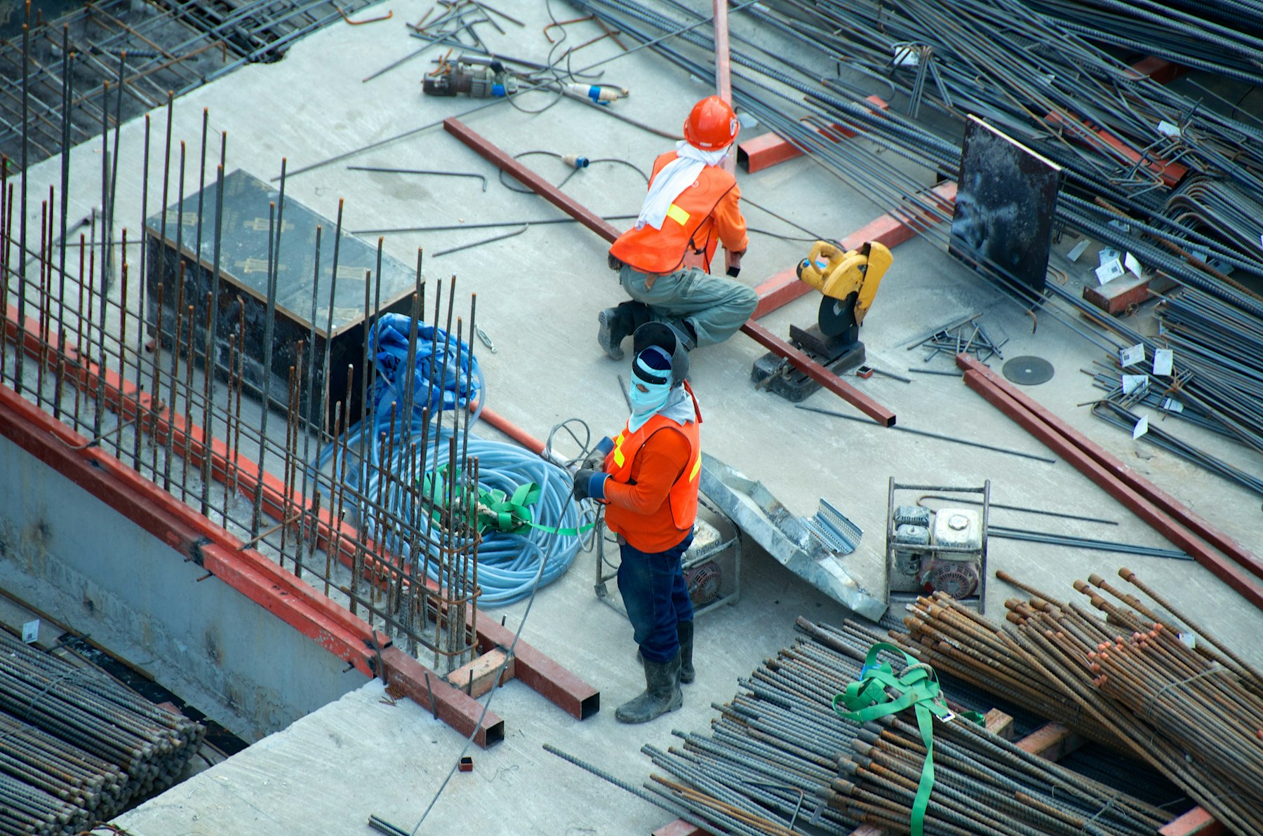 Reinforced concrete work on a construction site